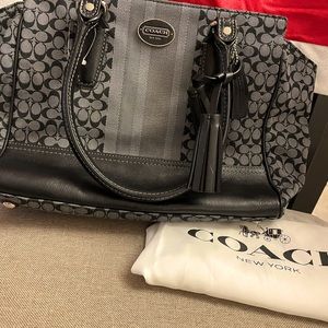 New black/gray COACH HANDBAG